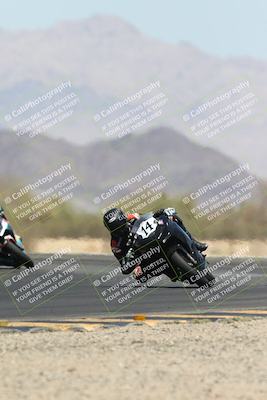 media/Apr-20-2025-CVMA (Sun) [[39090e8767]]/Race 11-500-350 Supersport (Holeshot)/